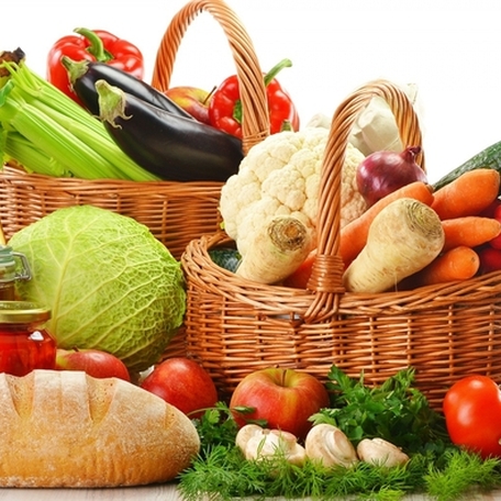 როგორ ფიქრობთ, სწორად იკვებებით? სწორად კვება მხოლოდ ჯანსაღი საკვების მიღებას გულისხმობს?
 გაეცანით დიეტოლოგთა რჩევებს, თუ როგორ ვიკვებოთ სწორად.