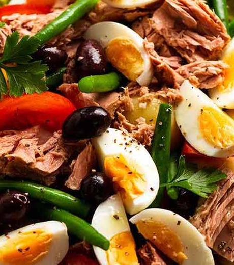 სალათი ნისუაზი